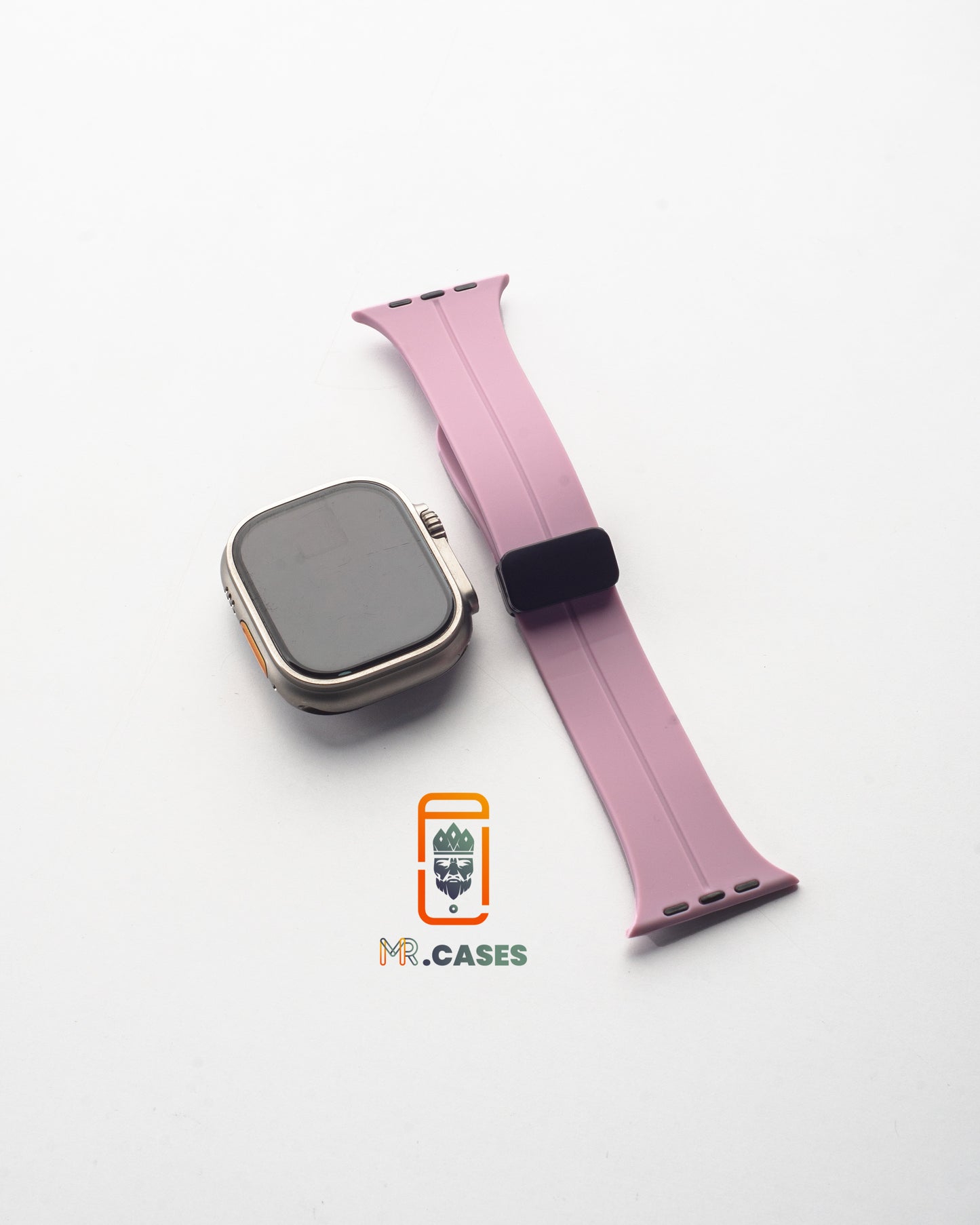 Silicone band with metal lock